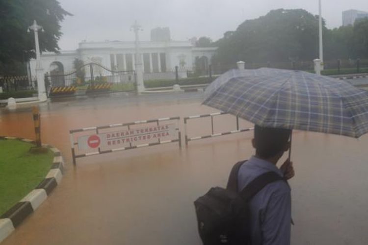 Hujan Diprediksi Mulai Mengguyur Jakarta pada Sore Hari