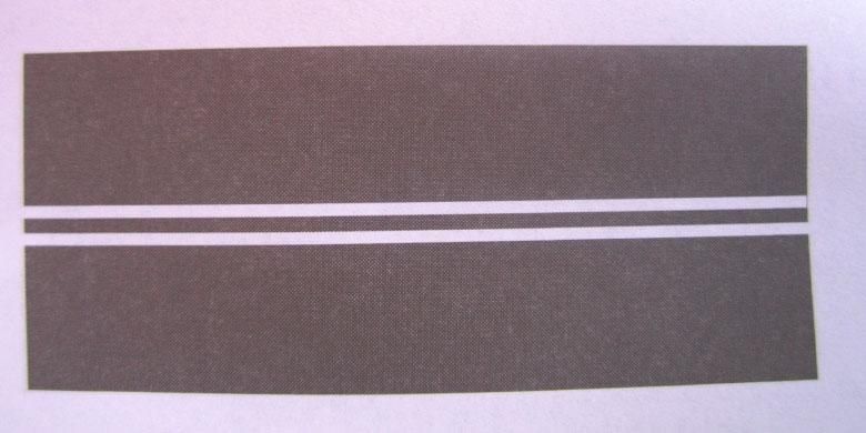 Marka garis membujur ganda, yang terdiri dari dua garis utuh.