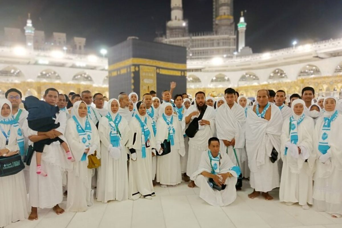 Pelaksanaan tawaf jemaah umrah