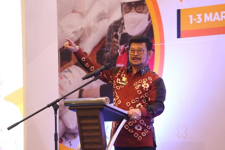Menteri Pertanian Syahrul Yasin Limpo (Mentan SYL) dalam pembukaan Rapat Koordinasi Pengelolaan dan Pengawasan Pupuk Bersubsidi Tahun 2023 di Bogor, Rabu (1/3/2023). 