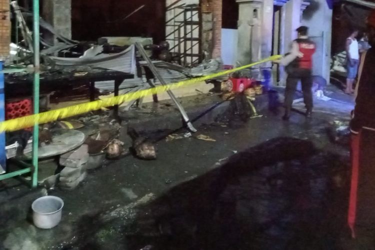 Toko Sembako Terbakar di Badung, Warga Berhamburan Bunyikan Kentongan