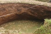 Lubang Sinkhole Disebut Bisa Muncul Lagi di Indonesia, Masyarakat Diimbau Waspada