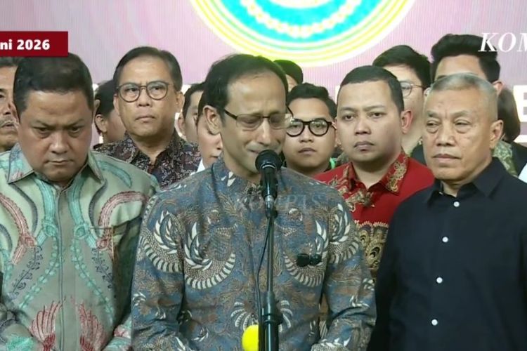 Nadiem Makarim Menahan Tangis Usai Divonis 10 Tahun: Saya Tak Tahu Lagi Harus Minta Tolong ke Siapa