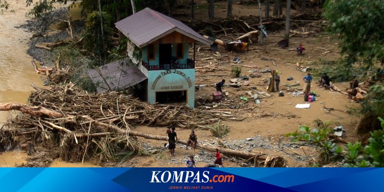 Detik Detik Banjir Bandang Di Kawasan Wisata Sungai Landak Warga Suaranya Bikin Jantung Mau Copot Halaman All Kompas Com