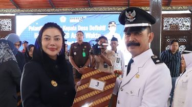 Purnatugas Guru ASN, Idi Fitriyadi Lanjutkan Pengabdian Jadi Kepala Desa Sisalam Brebes