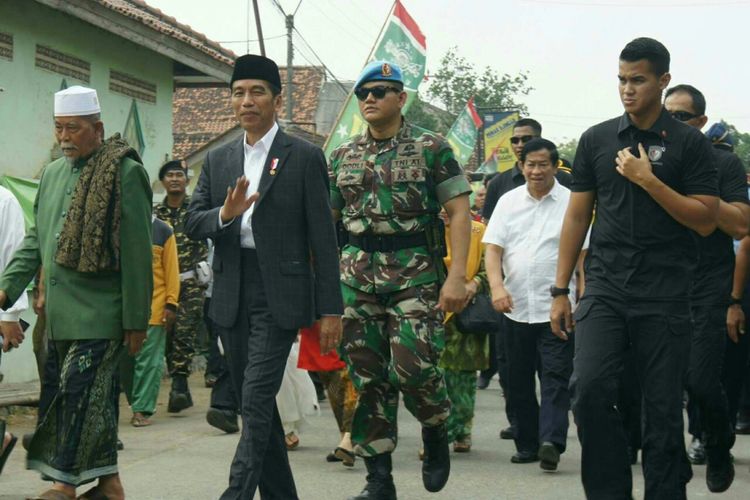Kedatangan Presiden Jokowi di Pesantren Asshiddqiyah 3 Karawang, Rabu (6/6/2018)