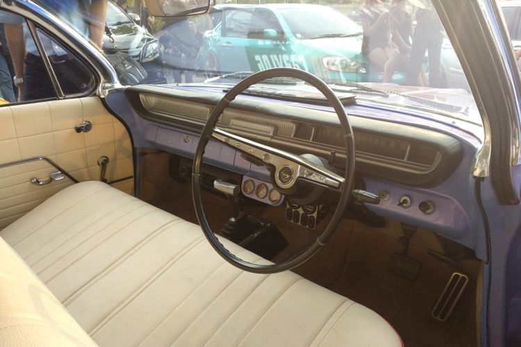 Impala tahun 1962 modifikasi JHL Custom Garage