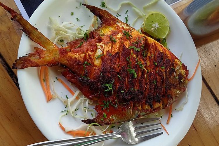 7 Hidangan Ikan Khas Indonesia Terenak, Ada Pecel Lele