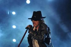 Promotor Pastikan Konser Guns ‘N Roses Tak Akan Merusak Rumput GBK