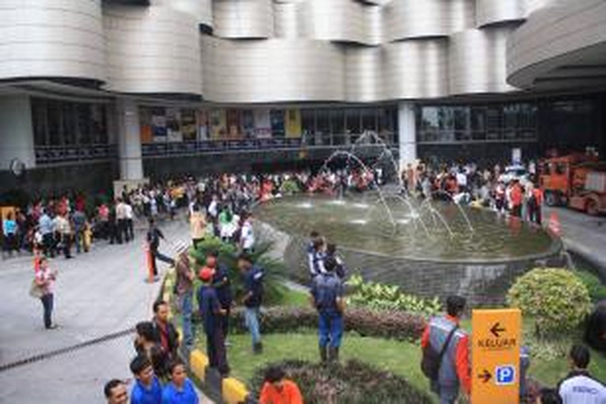 Salah satu komersial ritel yang diakuisisi dan menjadi portofolio Lippomalls Indonesia, Sun Plaza.