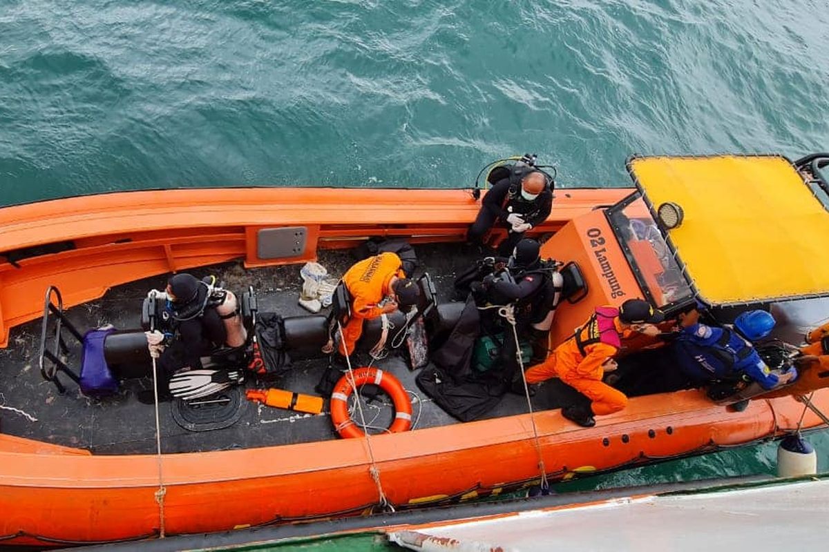 Indonesia Divers Rescue Team - IDRT