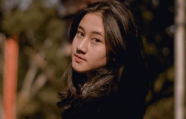 Finalis Indonesian Idol Keisya Levronka
