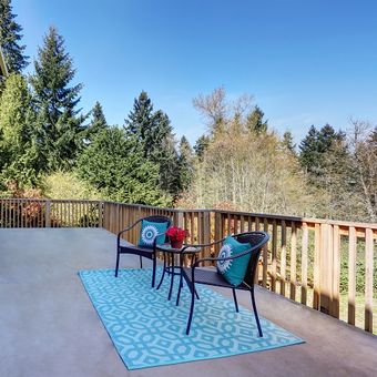 Ilustrasi teras, ilustrasi karpet, ilustrasi halaman, ilustrasi karpet outdoor, ilustrasi furnitur outdoor.