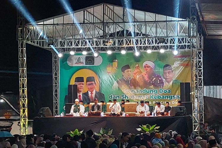 Ketua DPC PDIP Kabupaten Semarang Ngesti Nugraha mengatakan Ganjar Pranowo banyak berkontribusi untuk pembangunan