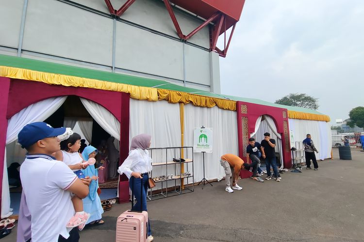 Lokasi mushola di dekat parkiran sebelah barat PRJ 2025, Sabtu (21/6/2025). 