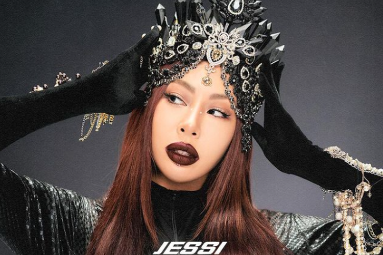Penyanyi sekaligus rapper asal Korea Selatan, Jessi.