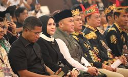 Saksikan Debat Ketiga Pilkada Kalteng 2024, Sugianto Ajak Masyarakat Hak Pilihnya
