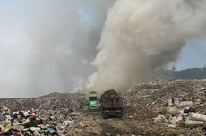 Kebakaran Gunungan Sampah Meluas, Operasional TPA Sarimukti Disetop Sementara