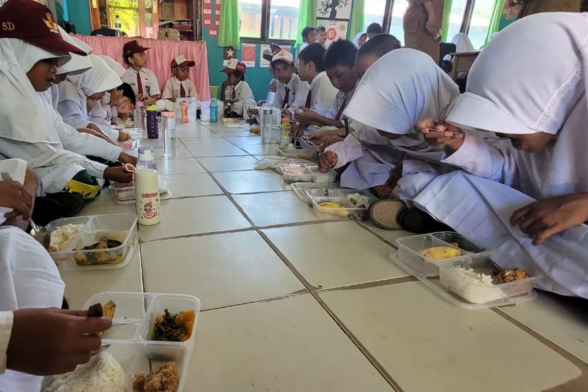 Cerita Ibu Kantin SMPN 1 Nunukan, Berhenti Jualan Nasi karena MBG