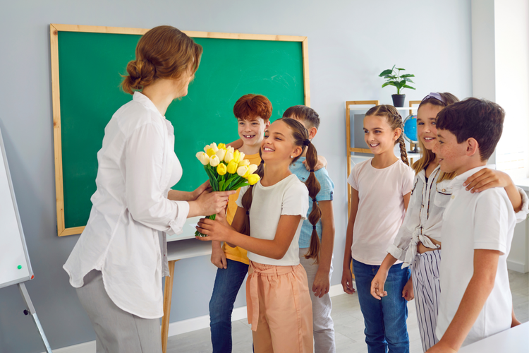 Ilustrasi Hari Guru Nasional 25 November 2025