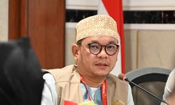 Soal Pengalihan Kuota Tambahan Haji Reguler ke Haji Khusus, Timwas DPR RI: Kemenag Perlu Mengkaji Ulang