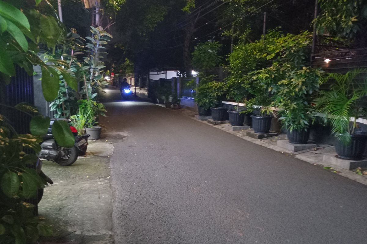 Banjir di Mampang Prapatan Disebut Langsung Surut Usai Hujan Reda