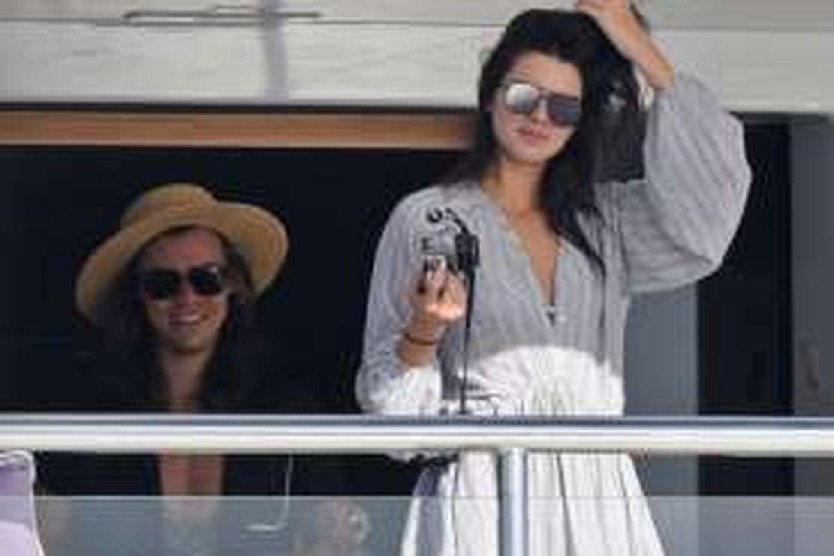 Kendall Jenner dan Harry Styles ketika berlibur bersama di St Barts, Karibia, pada liburan tahun baru yang lalu.