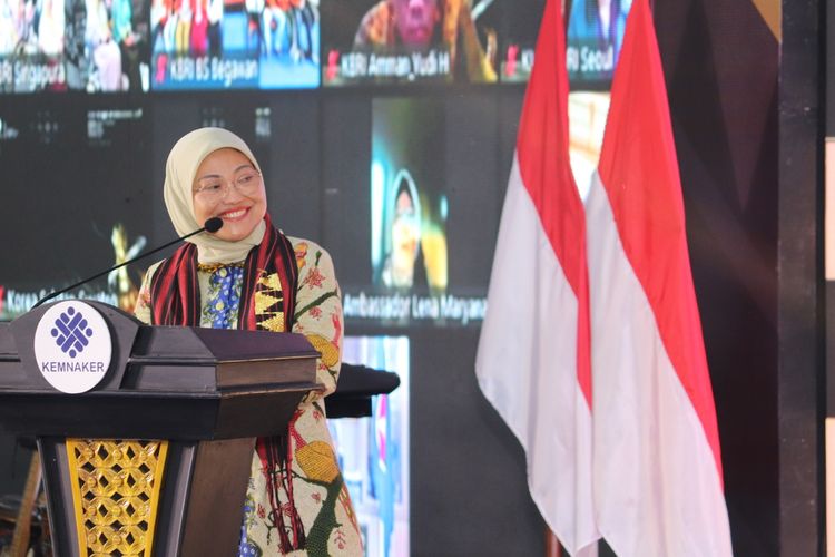 Menteri Tenaga Kerja Ida Fauziyah saat di Lampung Timur, Senin (18/12/2023).