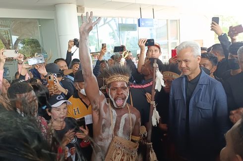 Tiba di Merauke Papua Selatan, Ganjar Disambut Tarian Suku Asmat