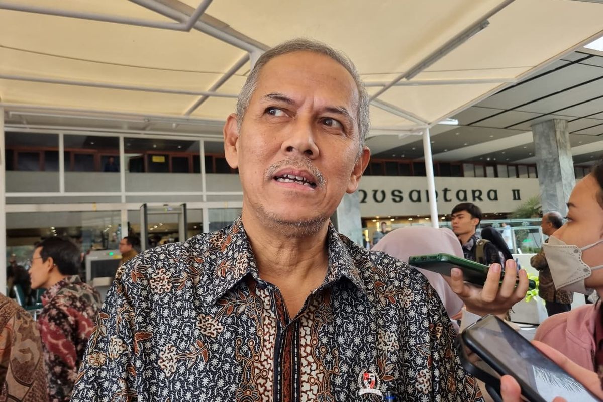 Wakil Menteri Keuangan Anggito Abimanyu saat ditemui di Gedung DPR RI, Jakarta, Kamis (18/9/2025).