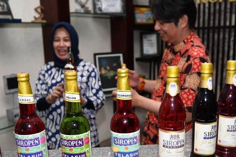 Siropen merupakan merek sirup tertua di Indonesia dari Surabaya sejak 1923 yang mempunyai dua pilihan label, yaitu Siropen Telasih dan Siropen Premium.  