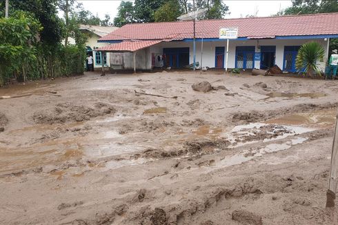 Lahar Dingin Gunung Sinabung Terjang 3 Desa di Karo