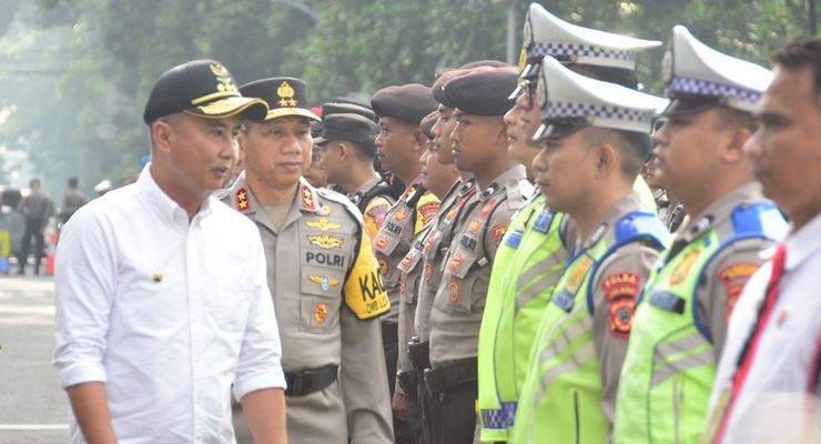 Pj Gubernur Jabar Minta Bawaslu Tindak Tegas Pelaku Pemilu Curang
