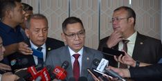 Ramai Putusan Pemilu Terpisah, DPR Pastikan Tak Bahas Revisi UU MK