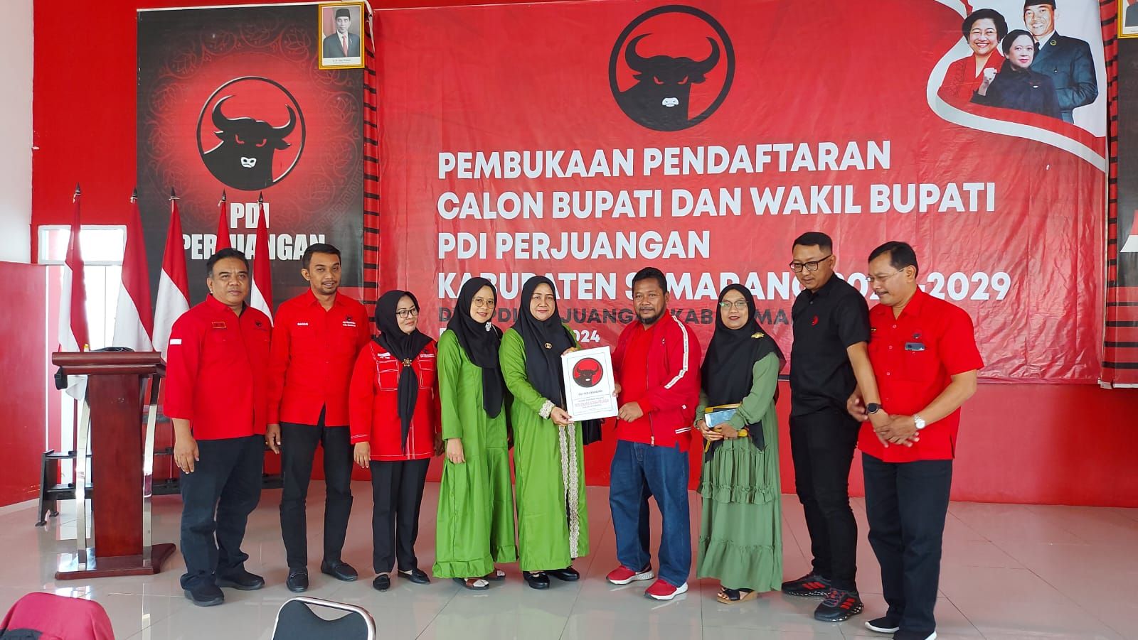 Incar Wakil Bupati Semarang, Kades Rembes Ambil Formulir Pendaftaran lewat PDI-P