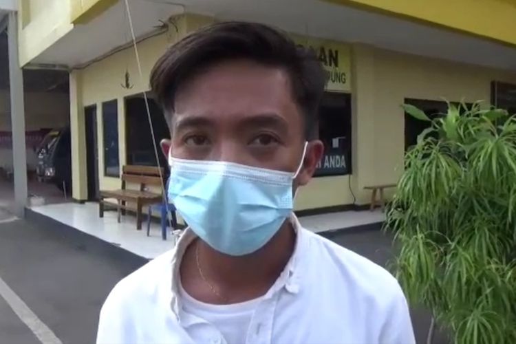 Ahmad (24) warga Langkapura yang dikeroyok petugas BPBD Bandar Lampung.