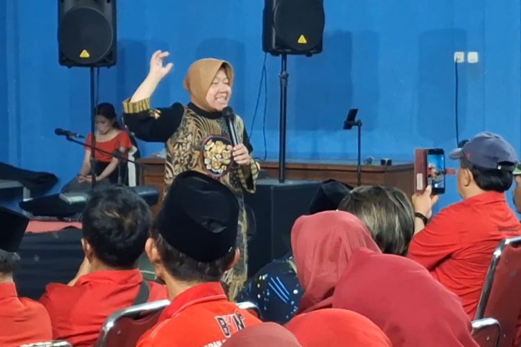 Calon Gubernur Jawa Timur Tri Rismaharini dalam kegiatan Konsolidasi Internal PDI Perjuangan di Kabupaten Tulungagung, Minggu (29/09/2024).