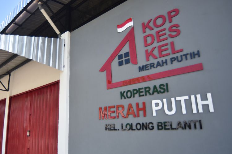 Mulai September, Bansos Disalurkan via Koperasi Desa Merah Putih