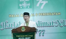 Gubernur Jabar Ridwan Kamil Raih Penghargaan Jer Basuki Mawa Beya