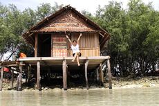 Menghilang Sejenak di Tengah Laut Raja Ampat? Coba Penginapan Ini...