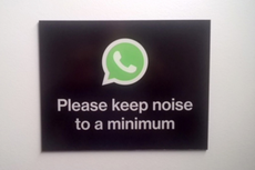 WhatsApp Mulai Batasi Peredaran Pesan Terusan