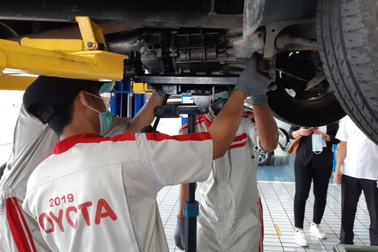 Mobil Lawas Toyota Masih Eksis Di Bengkel Resmi