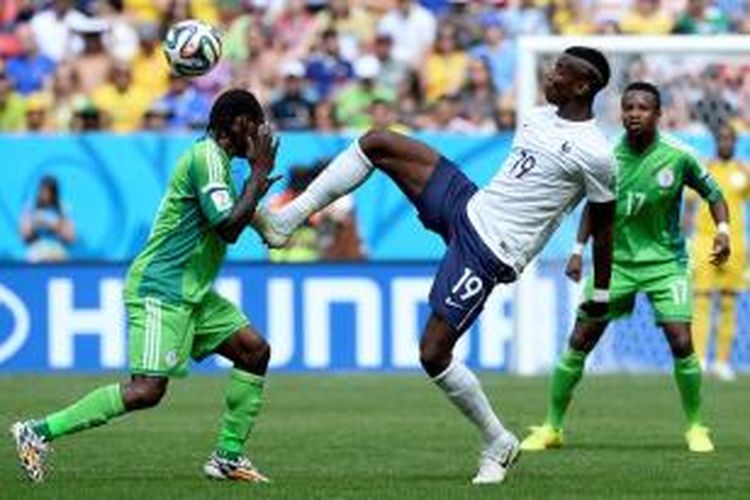Penampilan gelandang tim nasional Perancis, Paul Pogba, pada pertandingan perdelapan final Piala Dunia 2014 melawan Nigeria, Senin (30/6/2014). 