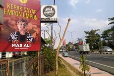 Bikin Baliho “Kepak Sayap Empon-empon”, Penjual Angkringan Ini Berharap Warungnya Ramai Lagi