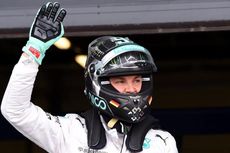 Rosberg Dilarang Pakai Helm Piala Dunia