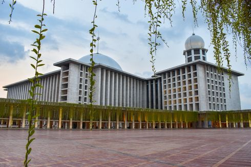 Ngabuburit di Masjid Istiqlal, Ada Tausiyah Agama hingga Takjil 