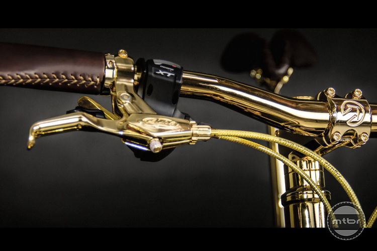 Beverly Hills Edition 24K Gold Extreme Mountain Bike