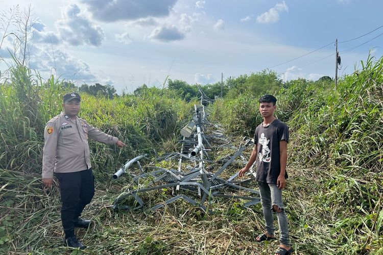 XLSMART: Tower Telekomunikasi yang Roboh di Indralaya Bukan Milik Kami