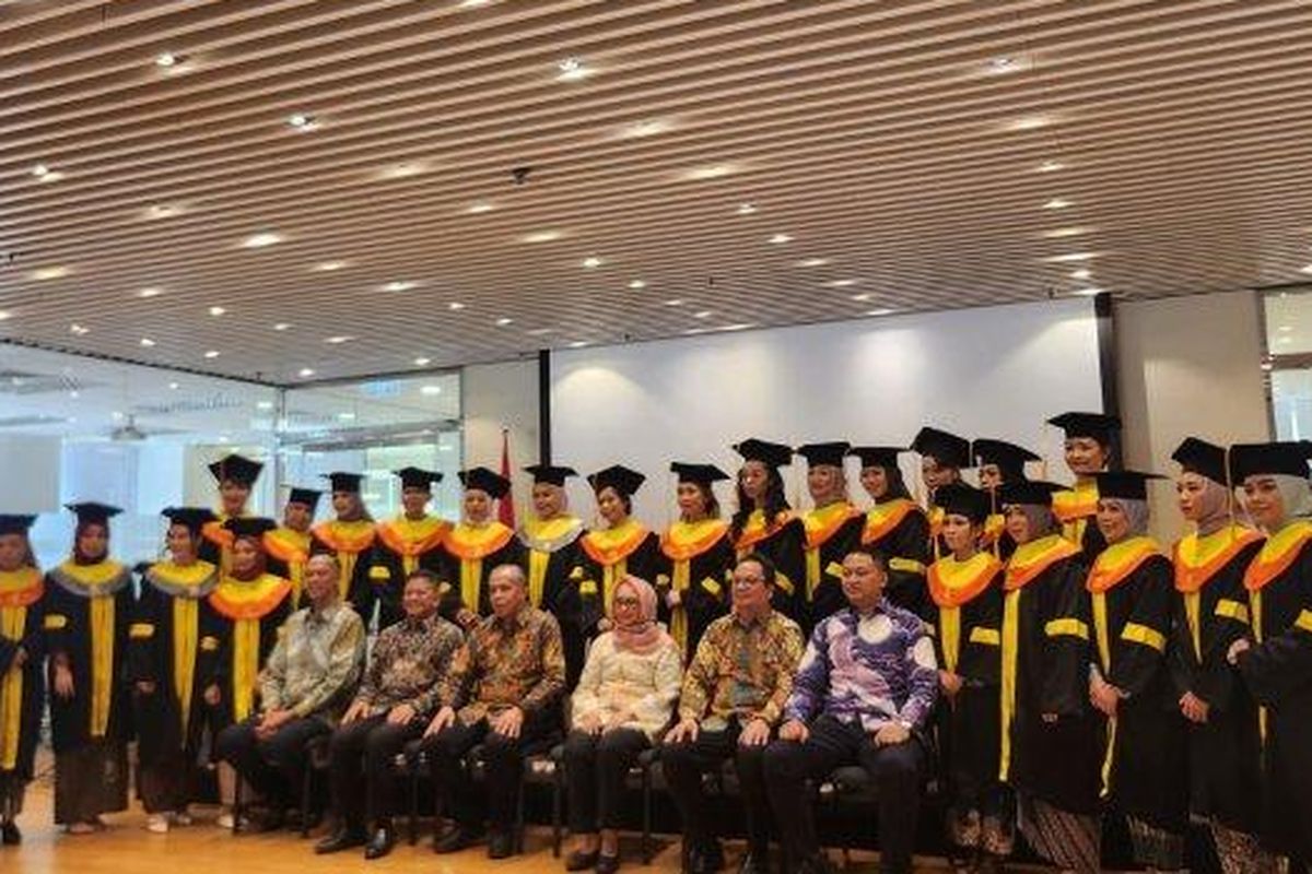 Acara wisuda Universitas Terbuka (UT) Layanan Luar Negeri (LLN) di Hong Kong, Minggu (7/1/2024).