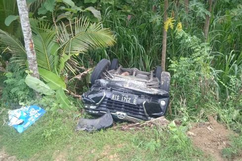 Diduga Sopir Mengantuk, Mobil Asal Jakarta Terjun ke Jurang di Kulon Progo